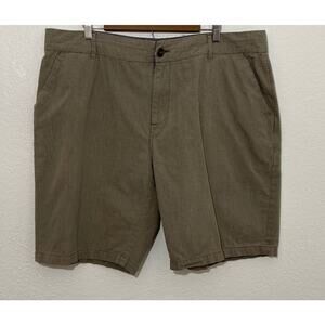 WRK Materials Size 42 Brown Shorts Logo